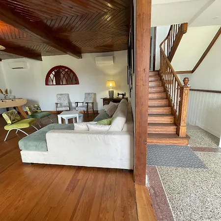 Maison La Source بيت للعطل