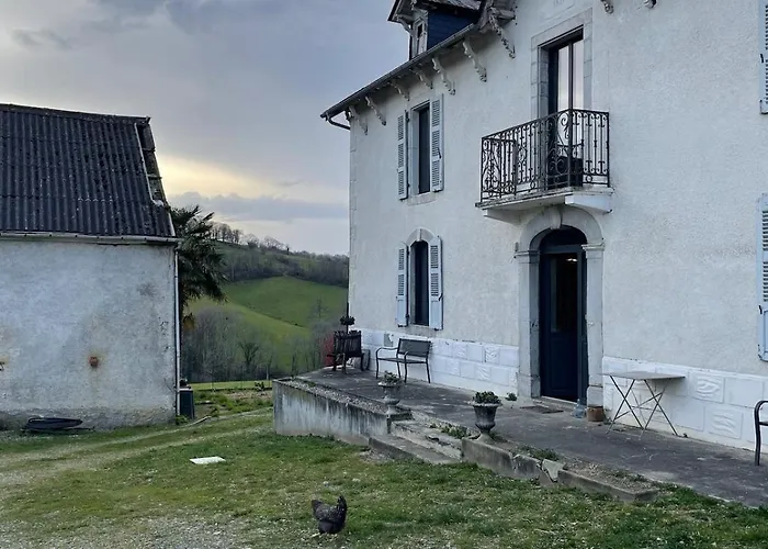 Maison La Source * Saint-Vincent (Pyrenees-Atlantiques)