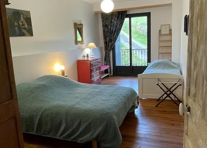 Maison La Source Nyaraló *